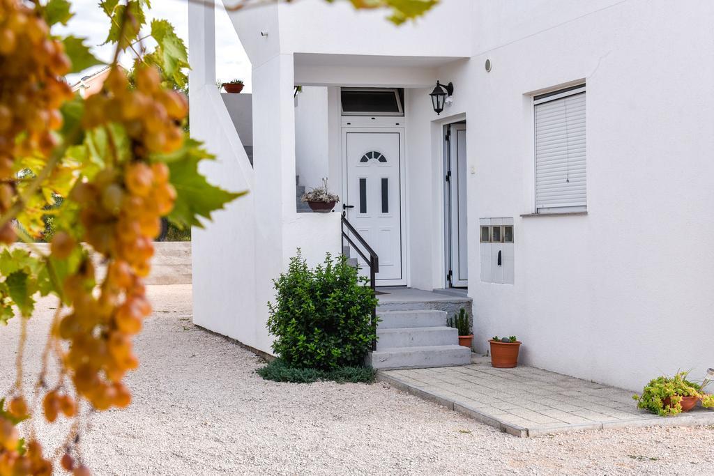 Apartments Purkovic Vodice Eksteriør billede